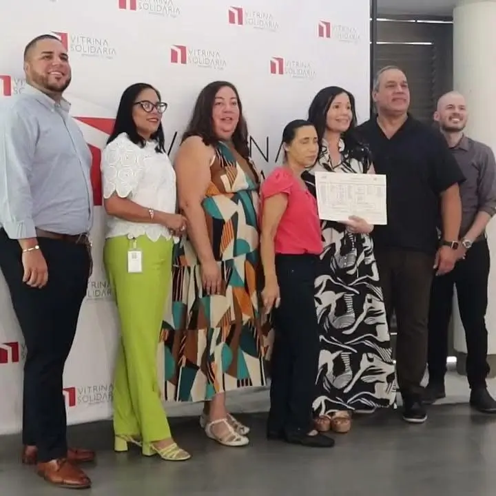 71 participantes se graduaron del Programa de Incubadoras y Aceleradoras de...